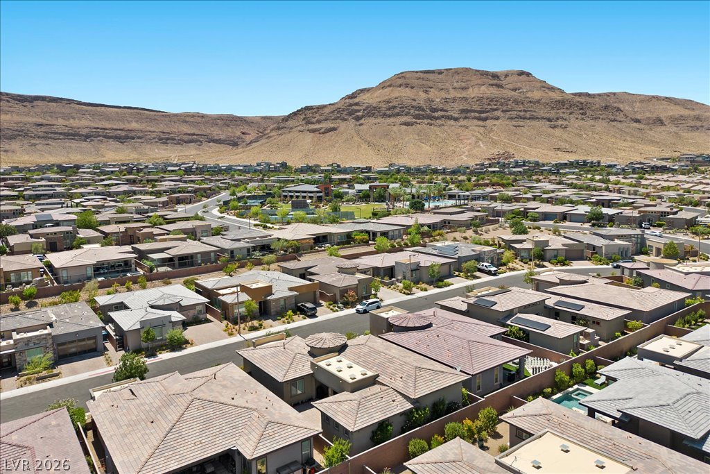 6722 Desert Crimson Street Property Photo 18