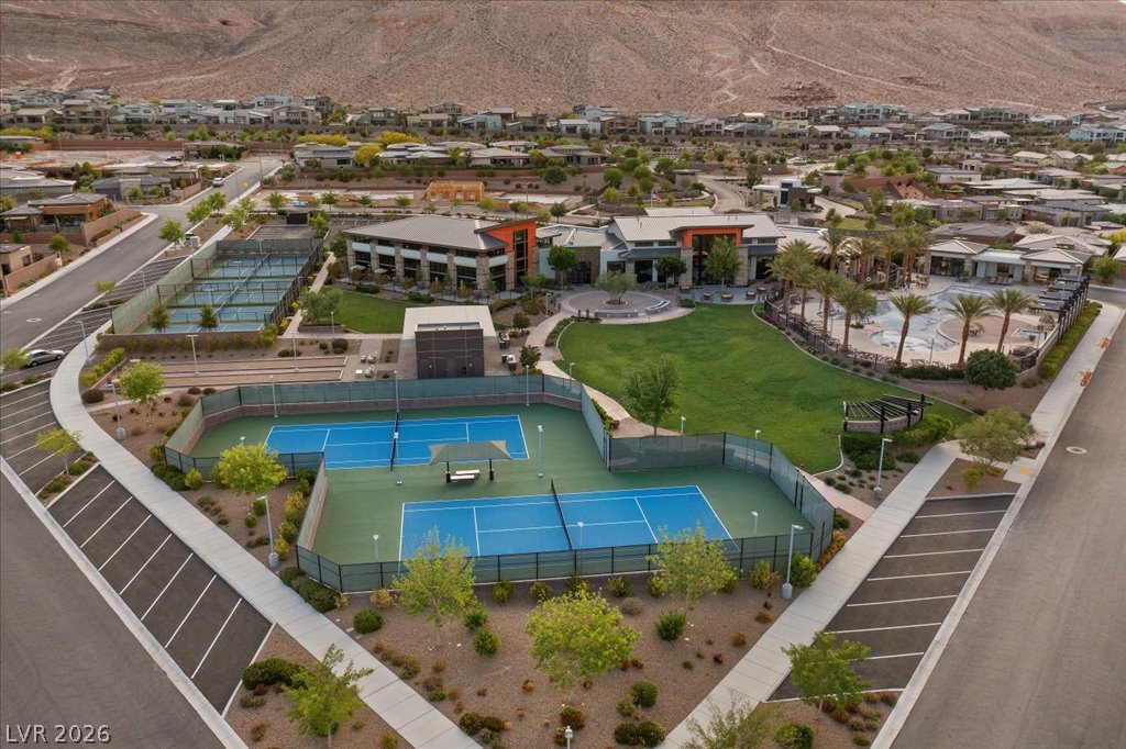 6722 Desert Crimson Street Property Photo 21