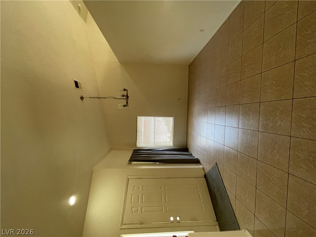 559 Apostle Drive Property Photo 5