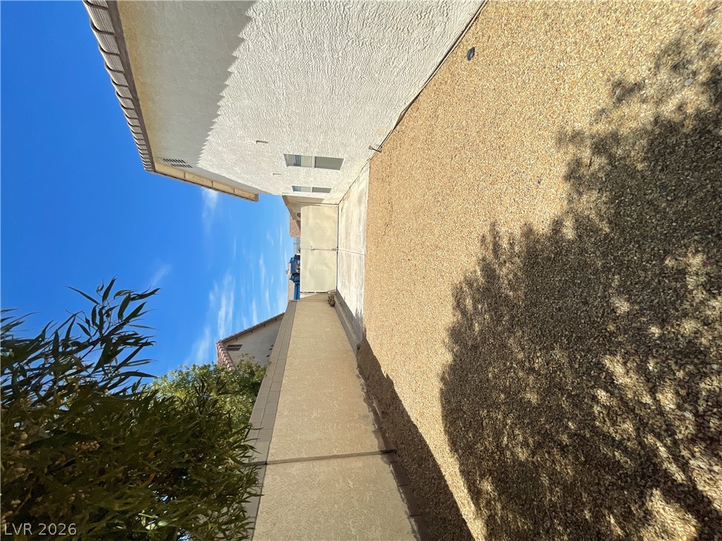 559 Apostle Drive Property Photo 7