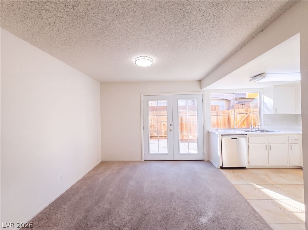 1511 Living Desert Drive B Property Photo 6