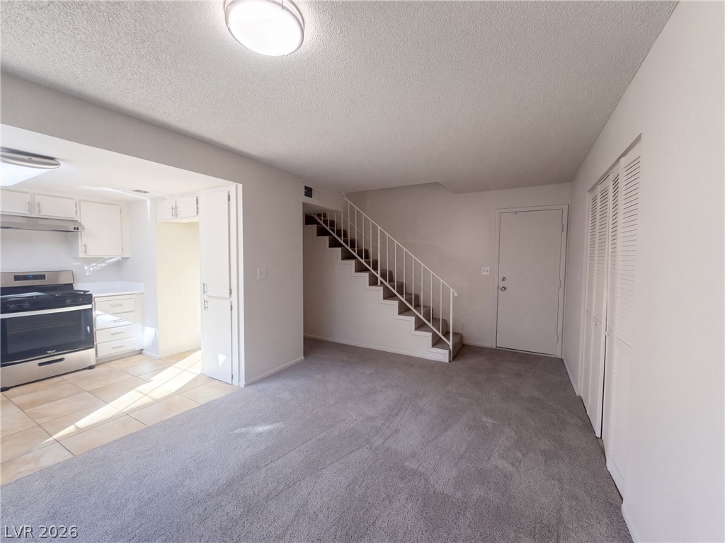 1511 Living Desert Drive B Property Photo 7