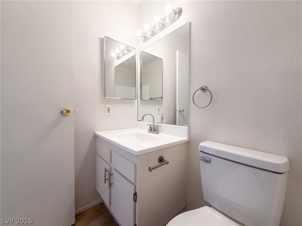 1511 Living Desert Drive B Property Photo 8