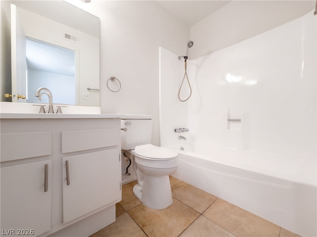 1511 Living Desert Drive B Property Photo 14