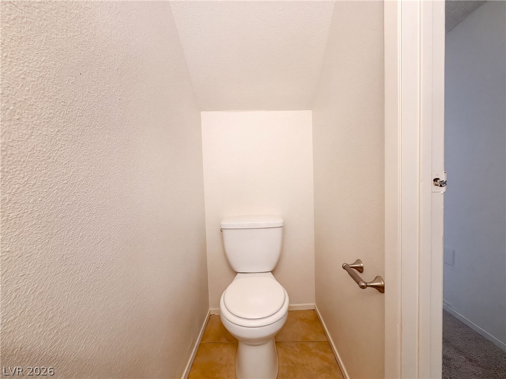 1511 Living Desert Drive B Property Photo 16