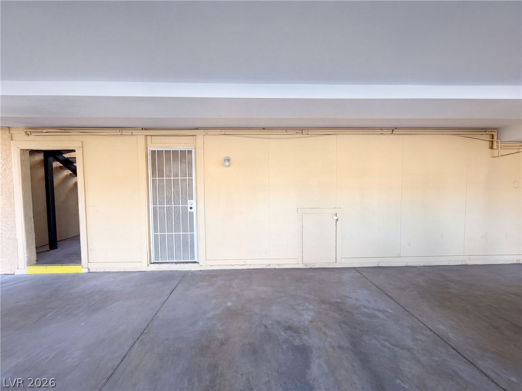 1511 Living Desert Drive B Property Photo 17