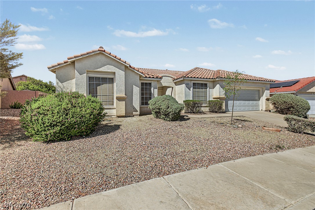 321 John Henry Drive Property Photo 3