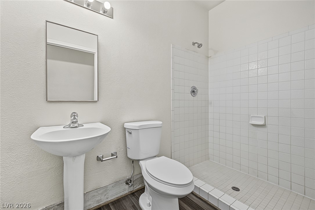 321 John Henry Drive Property Photo 14