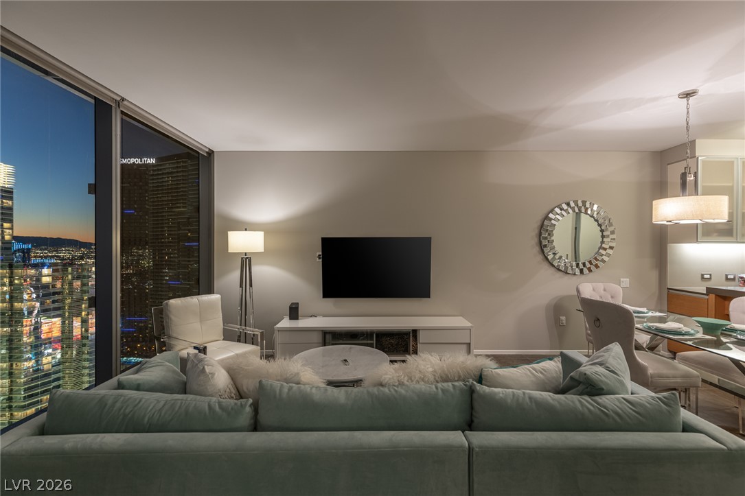 3722 Las Vegas Boulevard 3107 Property Photo 1