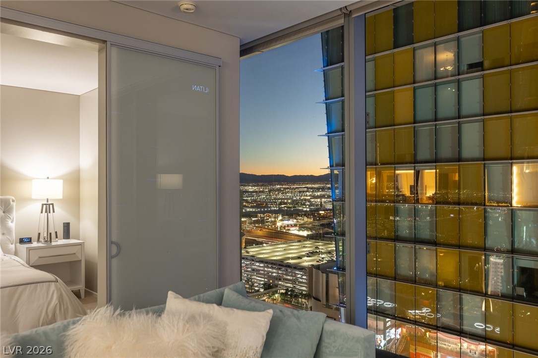 3722 Las Vegas Boulevard 3107 Property Photo 4