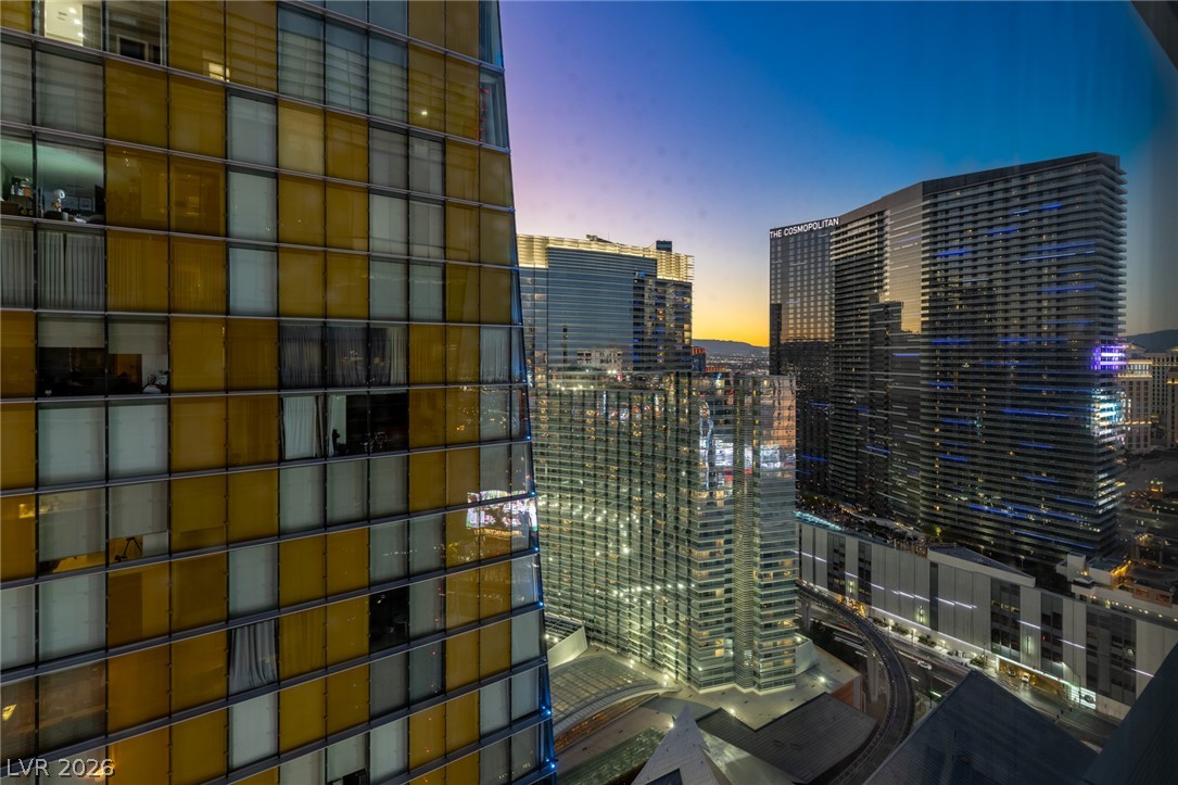 3722 Las Vegas Boulevard 3107 Property Photo 8