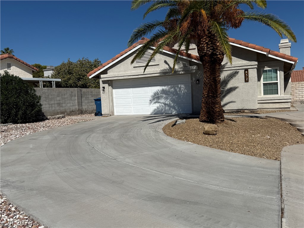 652 Collete Circle Circle Property Photo 1