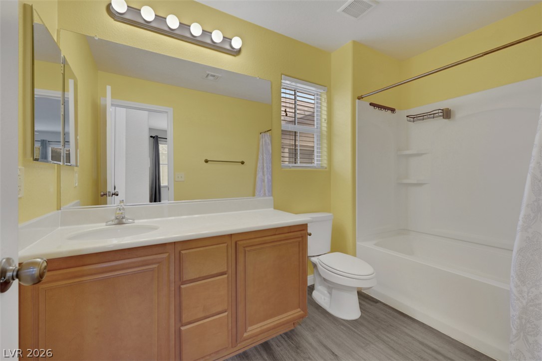 7830 Shingle Beach Street Property Photo 14