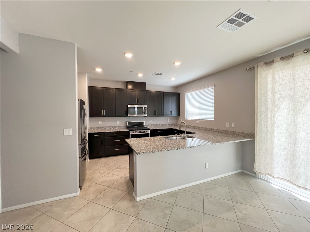 3145 Umbria Hills Walk Property Photo 4