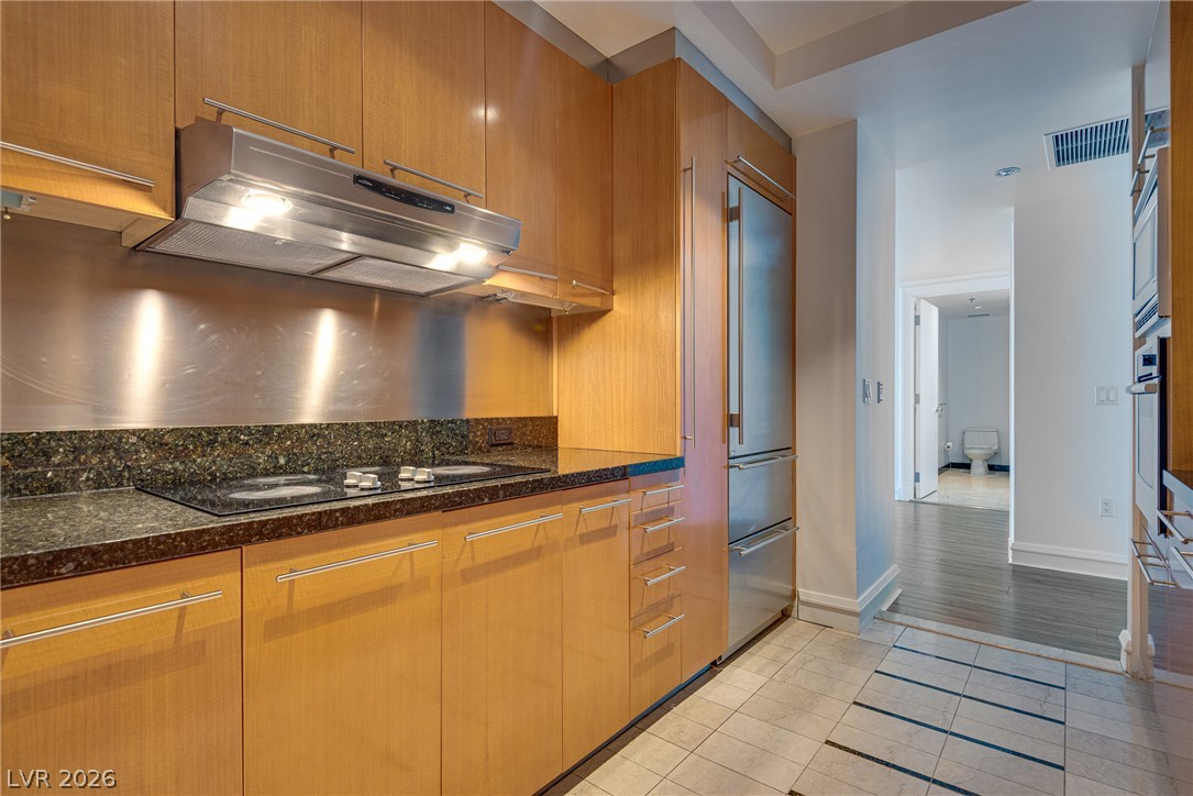 2700 Las Vegas Boulevard 2407 Property Photo 7