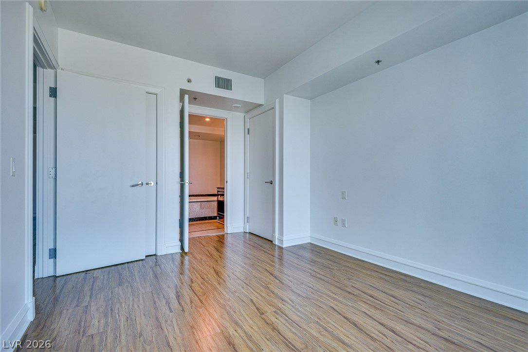2700 Las Vegas Boulevard 2407 Property Photo 19