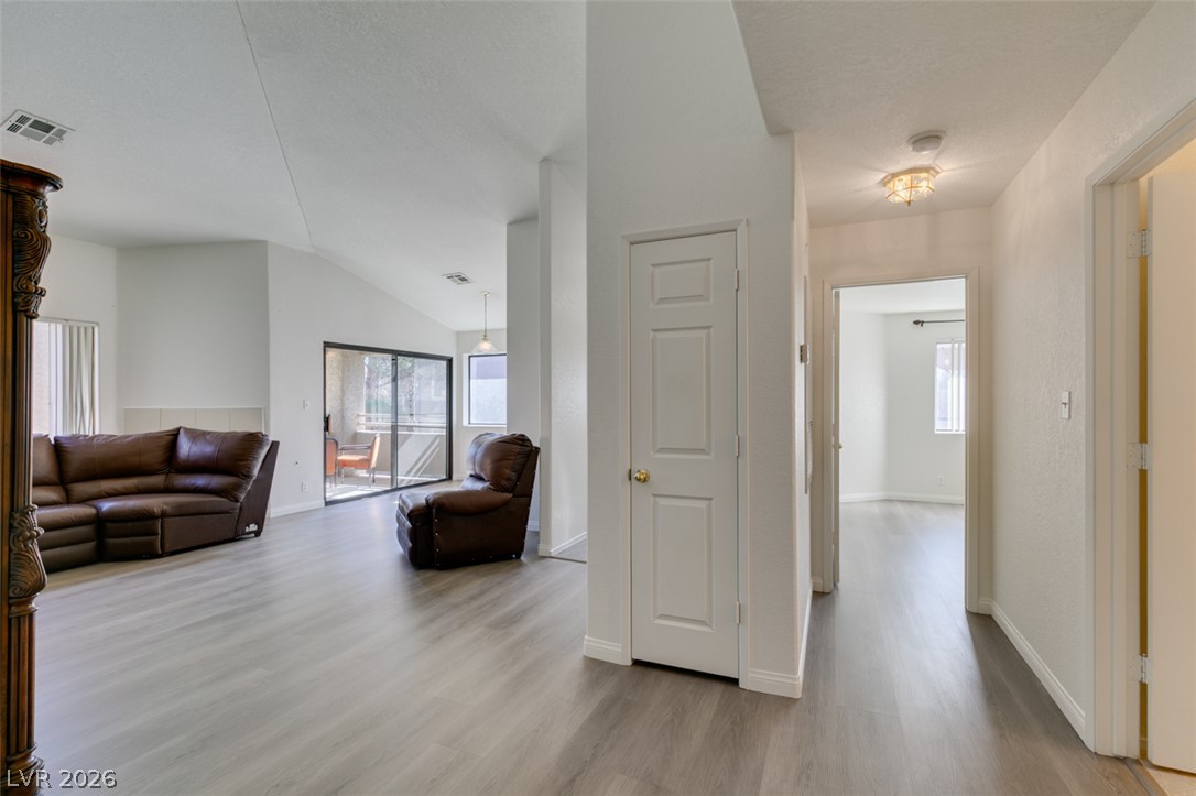 5054 South Rainbow Boulevard 202 Property Photo 4