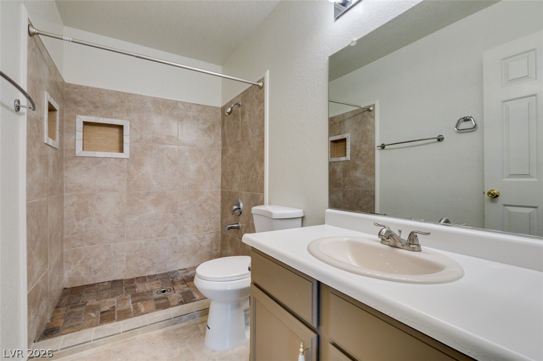 5054 South Rainbow Boulevard 202 Property Photo 20