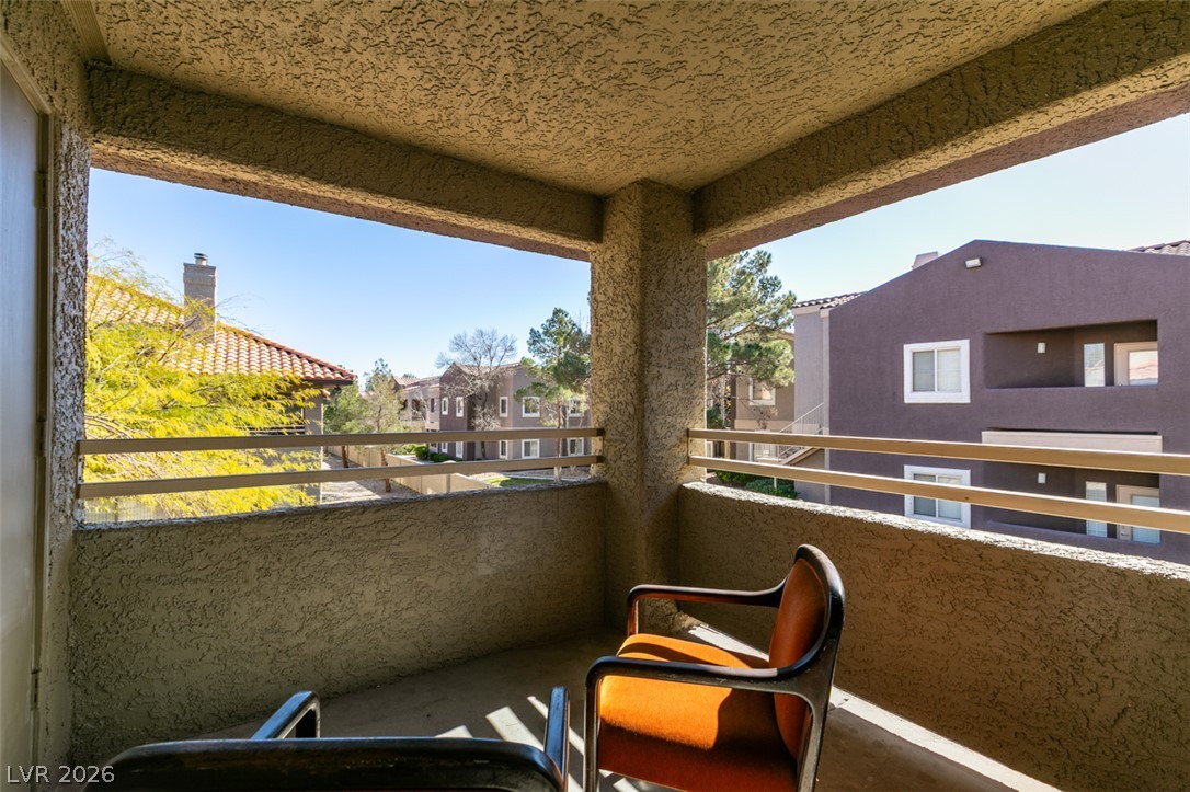 5054 South Rainbow Boulevard 202 Property Photo 24
