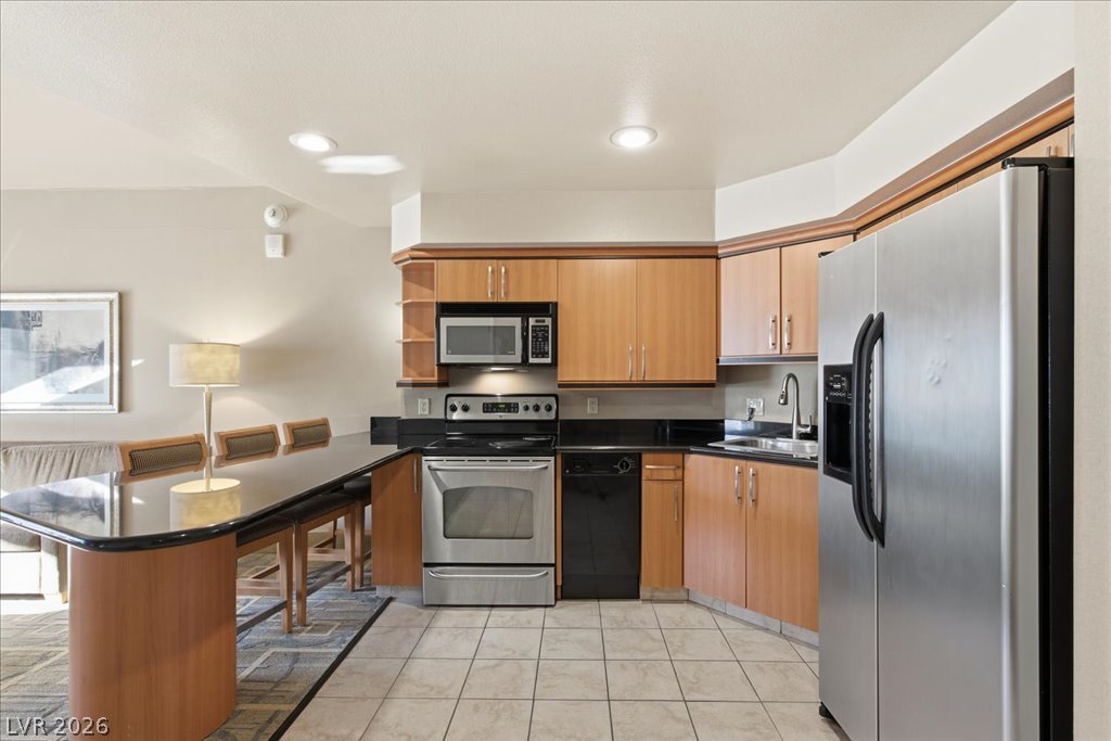 211 East Flamingo Road 719 Property Photo 10