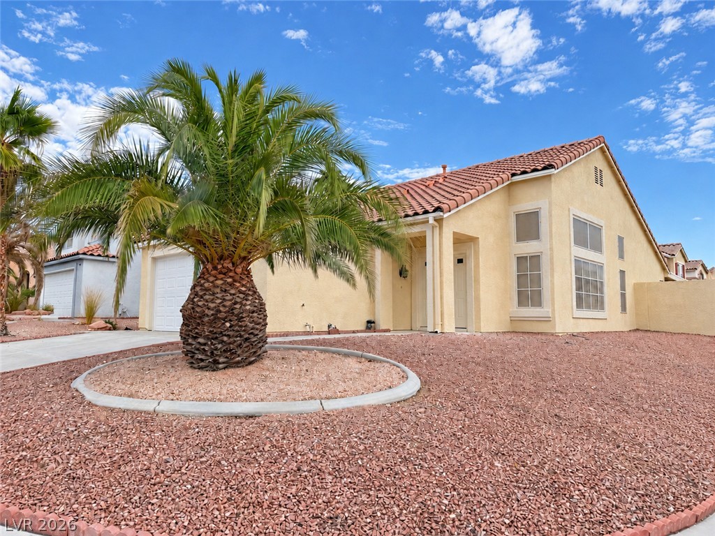 7192 Mizzen Court Property Photo 1