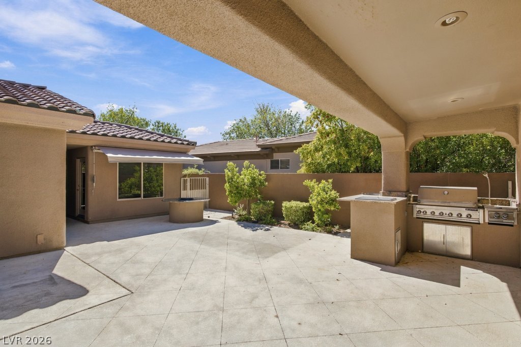 14 Haig Point Court Property Photo 8