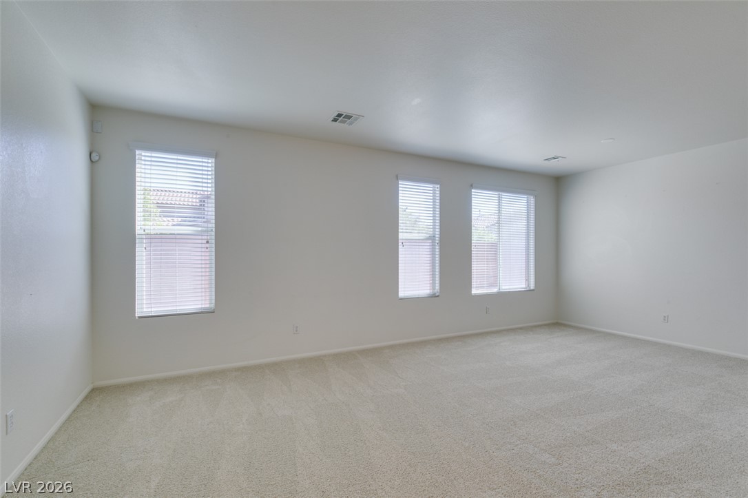 11677 Bradford Commons Drive Property Photo 5
