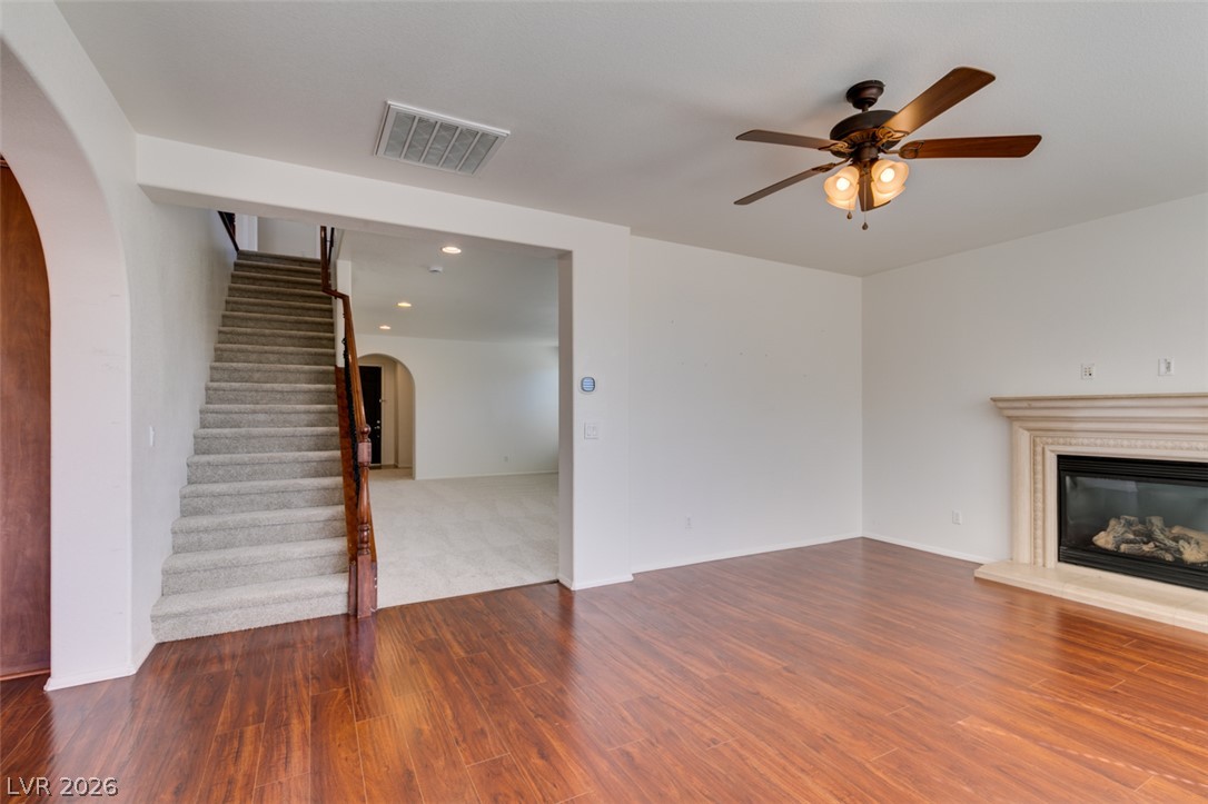 11677 Bradford Commons Drive Property Photo 17