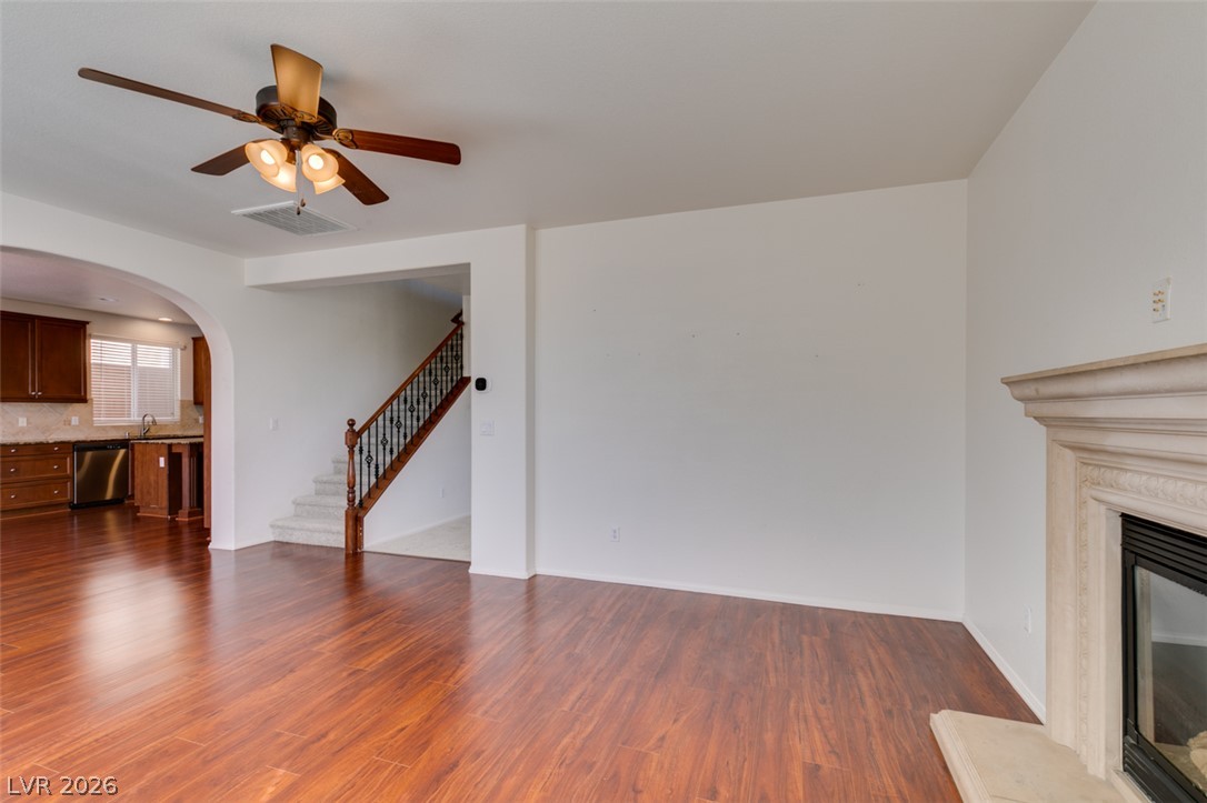 11677 Bradford Commons Drive Property Photo 22