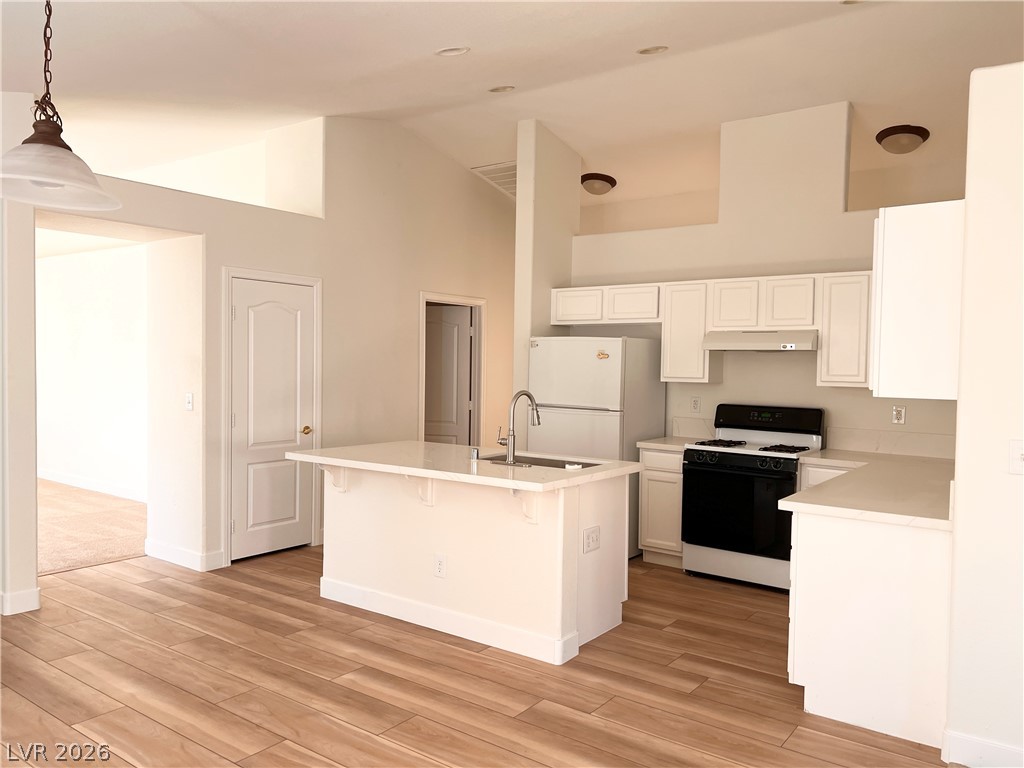 4044 Misty Lilac Court Property Photo 8
