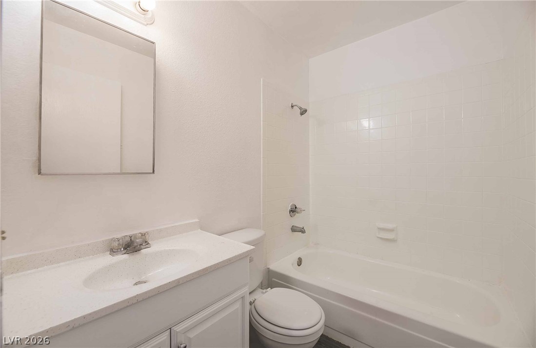 4721 Cessna Avenue 3 Property Photo 18