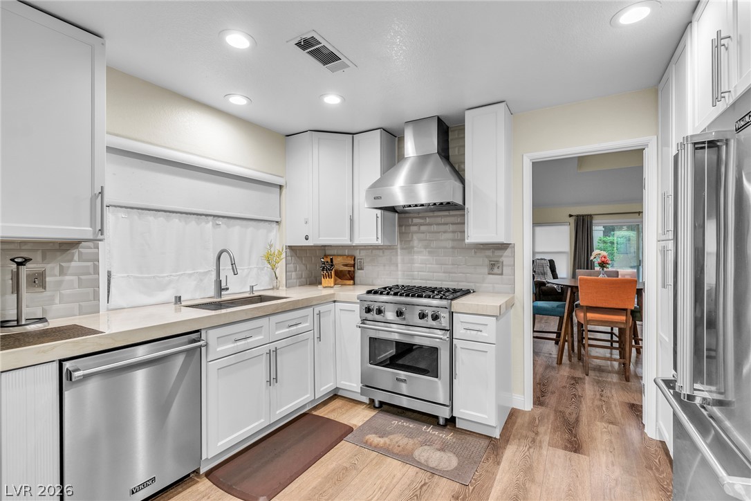 7044 Bright Springs Court Property Photo 19