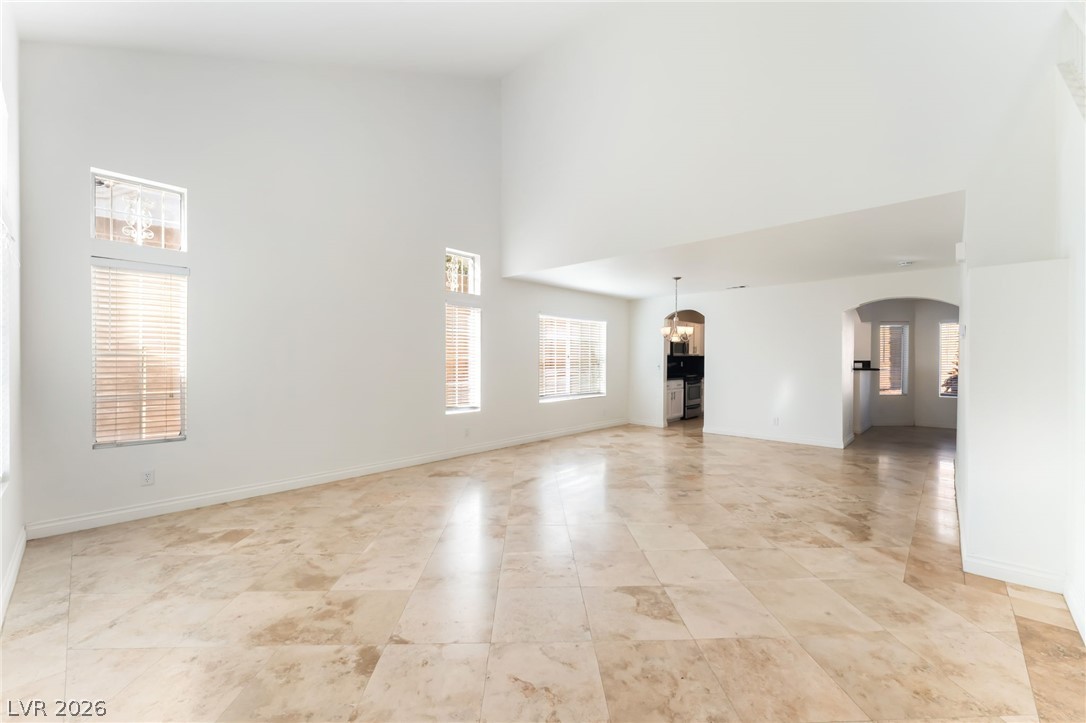 2109 Desert Peak Road Property Photo 5