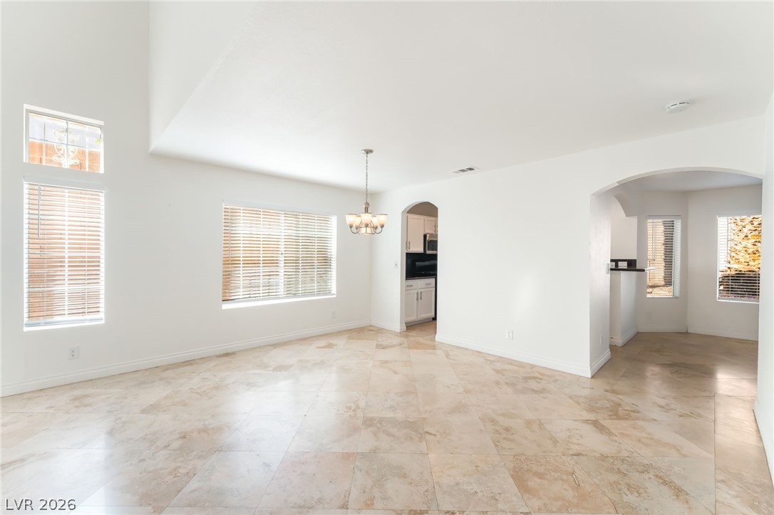 2109 Desert Peak Road Property Photo 8