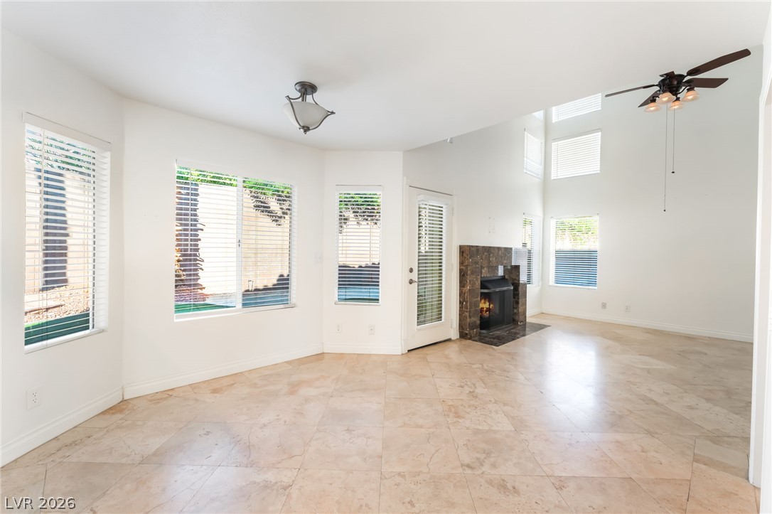 2109 Desert Peak Road Property Photo 11