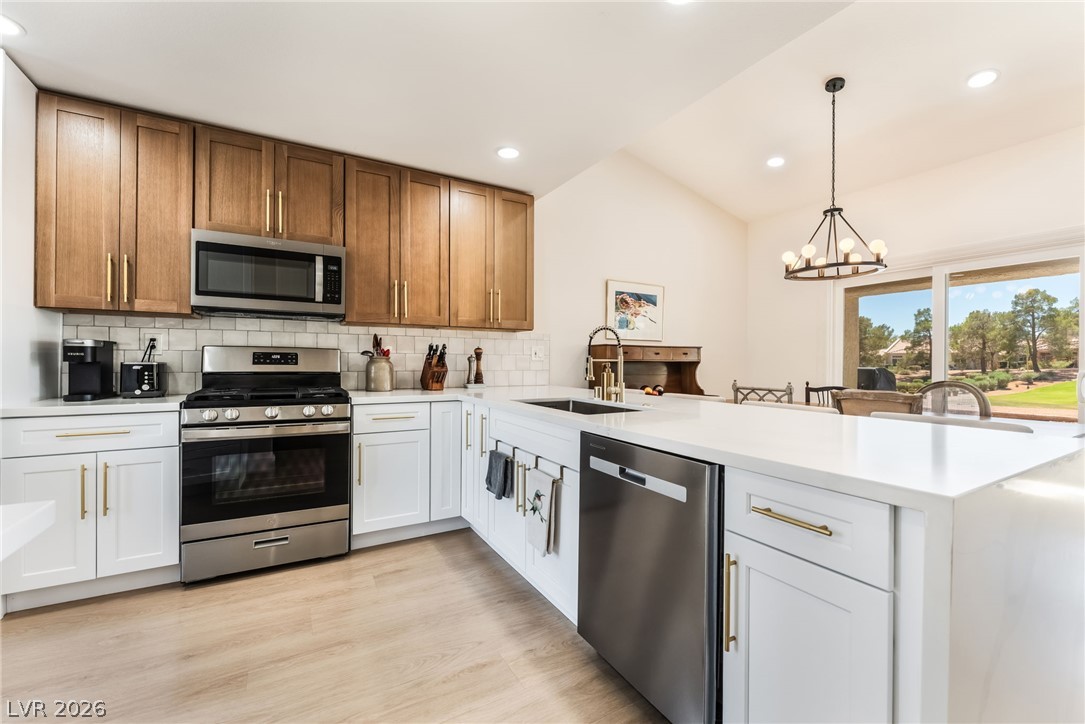 9369 Villa Ridge Drive Property Photo 12