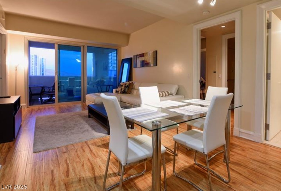 2700 Las Vegas Boulevard 1607 Property Photo 8