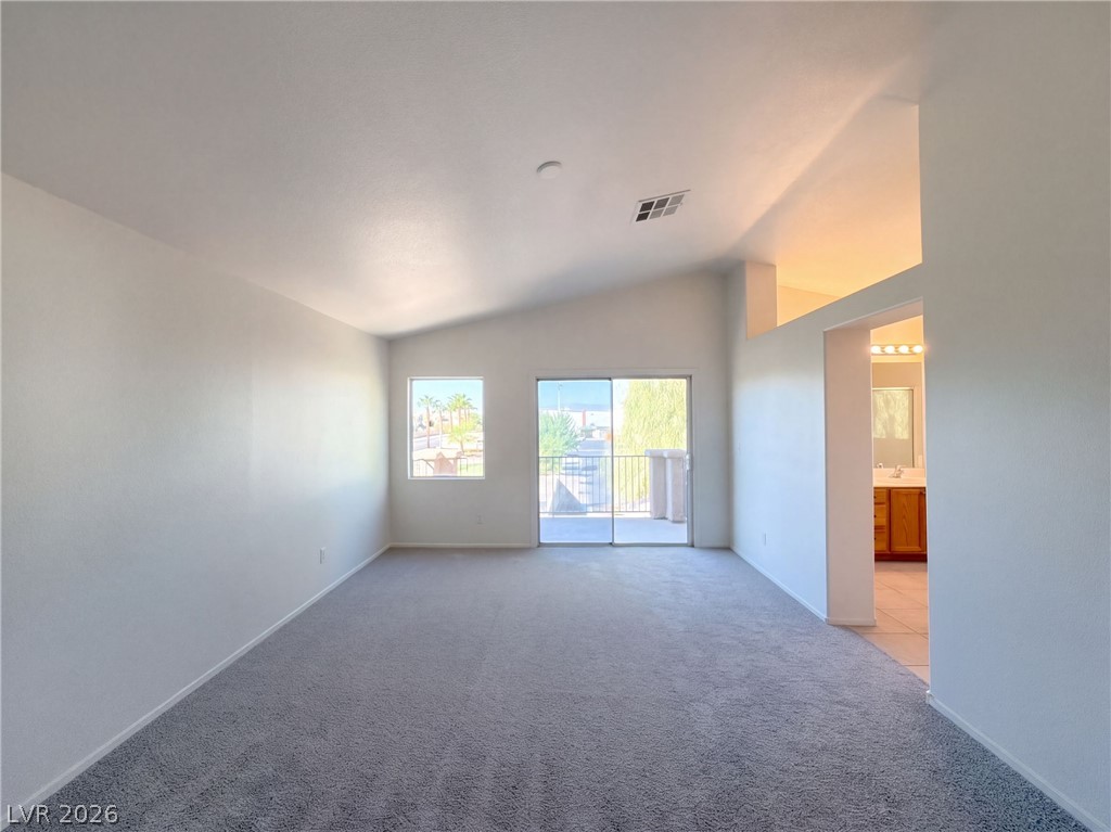 5083 Sagelyn Street Property Photo 4