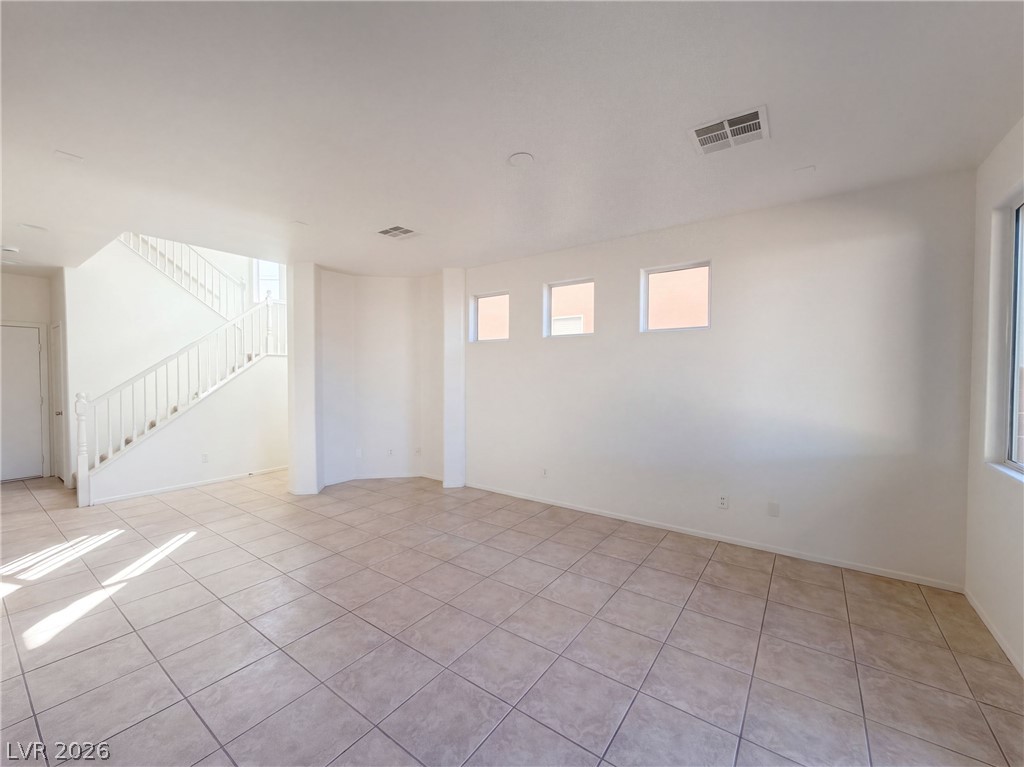5083 Sagelyn Street Property Photo 7