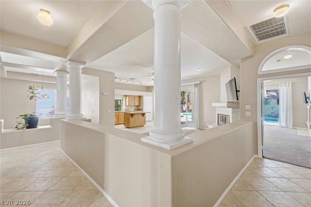 5208 Coral Glow Court Property Photo 18