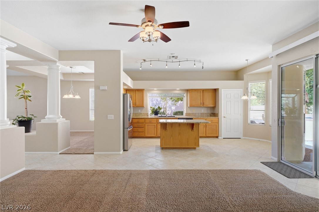 5208 Coral Glow Court Property Photo 25