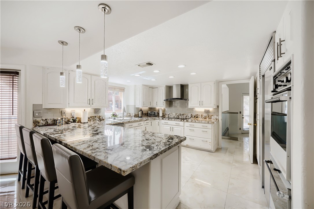 5105 Turnberry Lane Property Photo 10