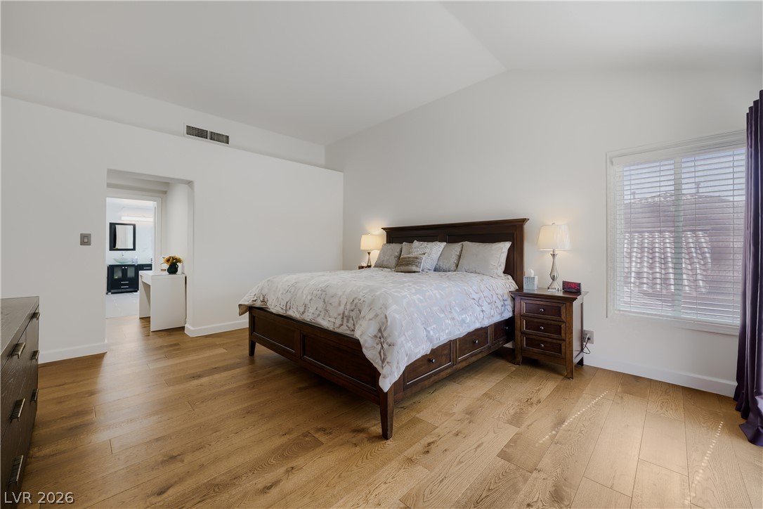 5105 Turnberry Lane Property Photo 19