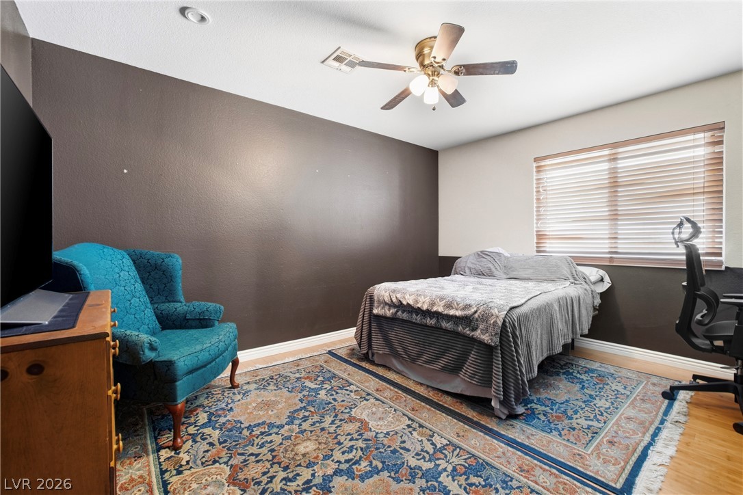 3611 Russian Olive Street Property Photo 19