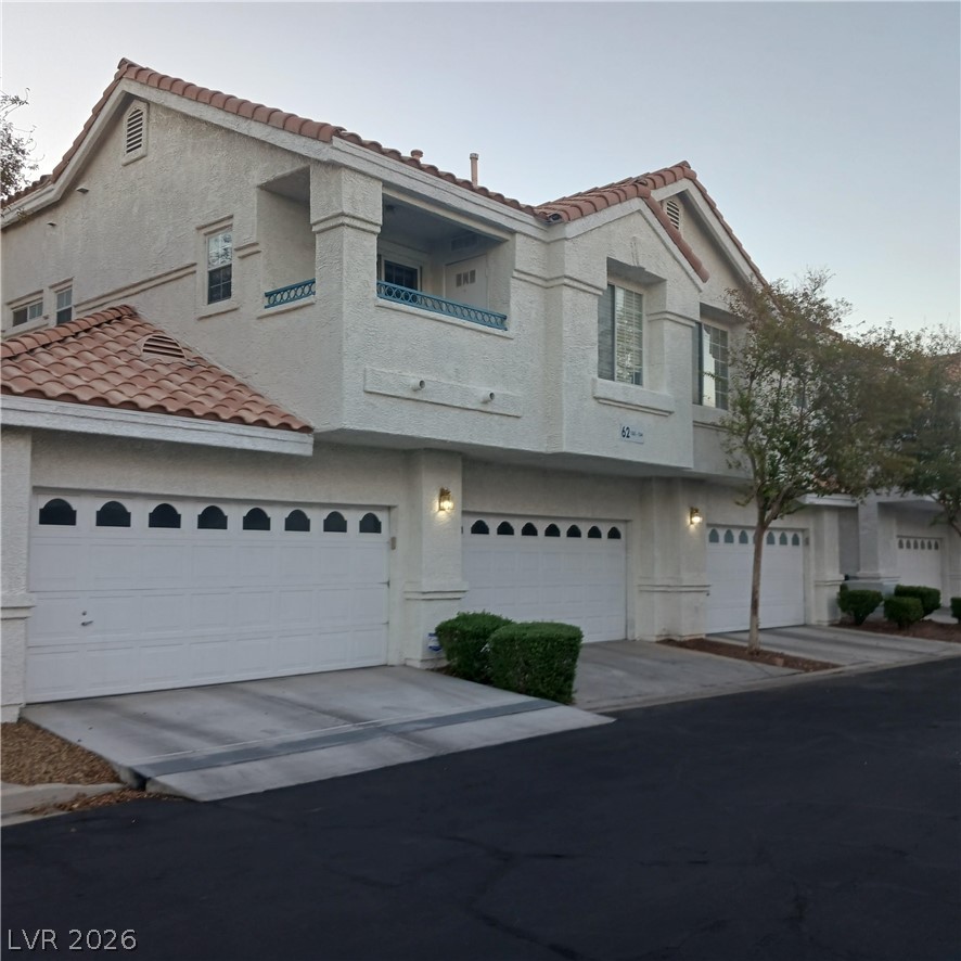 5201 South Torrey Pines Drive 1264 Property Photo 1