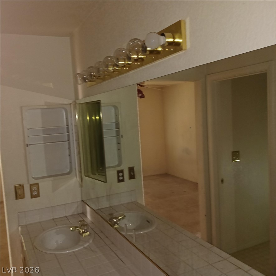 5201 South Torrey Pines Drive 1264 Property Photo 43