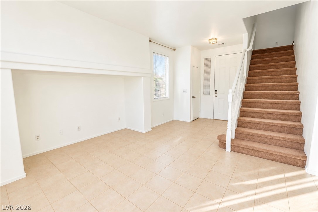6060 Laughing Creek Street Property Photo 3