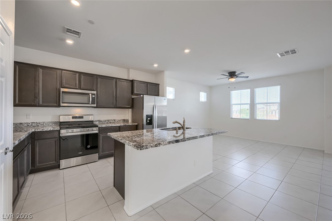 633 Sedum Avenue Property Photo 6