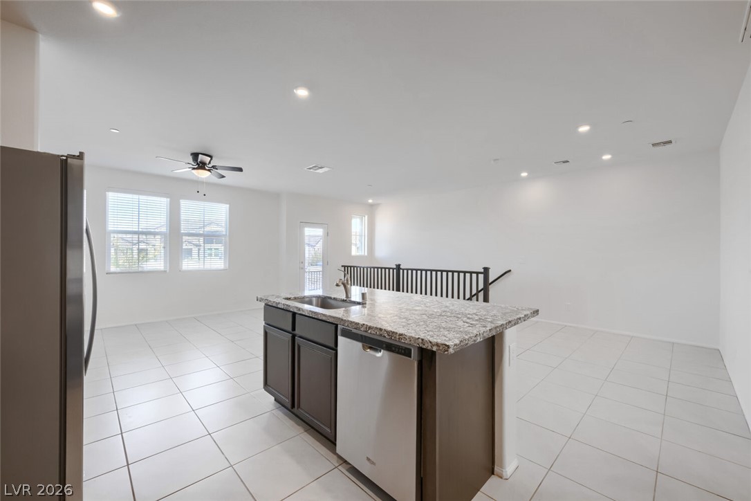 633 Sedum Avenue Property Photo 7