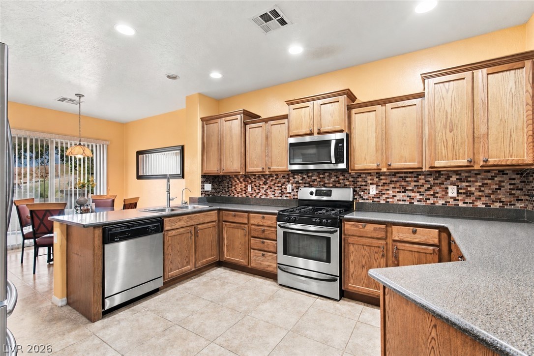 3922 Welsh Pony Street Property Photo 7